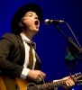 Pete solo und besinnlich beim Berlin Festival 2009 in Tempelhof., Peter Doherty beim Berlin Festival 2009 | © laut.de (Fotograf: Benjamin Dahl)