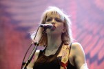 Courtney Love fauchte und röhrte ins Mikro., Gesehen beim Zürich Festival 2010 | © laut.de (Fotograf: Björn Jansen)
