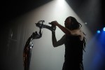 Korn samt Giger-Ständer., Live im Zürcher Volkshaus | © laut.de (Fotograf: Björn Jansen)