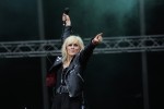 Viel nacktes Bein und R'n'R in Neuhausen ob Eck., Southside 2011 | © laut.de (Fotograf: Björn Jansen)