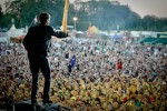 Unser Fotograf war beim Vorzeige-Emcee auf der Bühne., Chiemsee Reggae 2011 | © laut.de (Fotograf: Michael Grein)