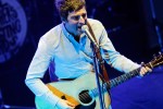 Nach dem Split vom Bruder zeigt Noel Gallagher wo es lang geht., Köln 2011 | © laut.de (Fotograf: Peter Wafzig)