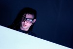 Räumt drei Grammys ab und rockt in Köln: Skrillex, Köln 2012 | © laut.de (Fotograf: Peter Wafzig)