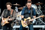 Nur drei Konzerte gibt der Boss in Deutschland - wir haben Bilder aus Köln!, 2012 - The Boss is back! | © laut.de (Fotograf: Peter Wafzig)