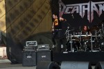 Die Kalifornier mussten mal wieder viel zu früh ran., Metalfest Loreley 2012 | © laut.de (Fotograf: Michael Edele)