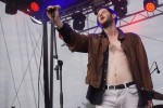 Viel viel Liebe für die Band der Stunde., Maifeld Derby 2015 | © laut.de (Fotograf: Simon Langemann)