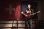 Frank Turner solo auf dem Escobar Sun Deck in Berlin., Live in Berlin 2015 | © (Fotograf: )