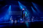 Tausende feierten Marius und Band im Gerry Weber Stadion., Halle, 2015 | © laut.de (Fotograf: Sascha Uding)