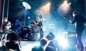Live eine Wucht: Jon Stanier, Ian Williams und Dave Konopka., Berlin Columbia Theater, 2016 | © laut.de (Fotograf: Andreas Koesler)