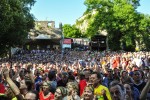 Der Berg ruft! Im Rahmen ihrer Open-Air-Tour spielen Niedeckens BAP ein Best-Of-Set vor der Festungsruine Hohentwiel., Live auf dem Hohentwiel, Singen 2016 | © laut.de (Fotograf: Alex Klug)