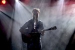 Gisbert zu Knyphausen nutzt das elterliche Weingut im Rheingau jährlich als Festivalgelände., Heimspiel Knyphausen, 2016 | © laut.de (Fotograf: Simon Langemann)