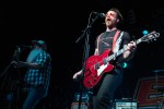 Jesse Hughes und Co.: super Stimmung und erhöhte Sicherheitsvorkehrungen., Köln, Live Music Hall, 2016 | © laut.de (Fotograf: Lars Krüger)