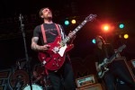 Jesse Hughes und Co.: super Stimmung und erhöhte Sicherheitsvorkehrungen., Köln, Live Music Hall, 2016 | © laut.de (Fotograf: Lars Krüger)