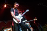 Jesse Hughes und Co.: super Stimmung und erhöhte Sicherheitsvorkehrungen., Köln, Live Music Hall, 2016 | © laut.de (Fotograf: Lars Krüger)
