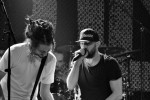 Und natürlich schaute auch Gentleman bei seinen alten Kumpels aus Amiland vorbei., Köln, Live Music Hall, 2016 | © laut.de (Fotograf: Jan Ehrhardt)