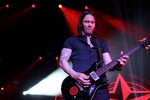 Myles Kennedy, Mark Tremonti und Bande auf The Last Hero-Tour., Zenith, München 2016 | © laut.de (Fotograf: Manuel Berger)