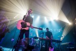 Der Ex-Jupiter Jones-Sänger Nicholas Müller, Tobias Schmitz und Band., Köln, Kulturkirche, 2016 | © laut.de (Fotograf: Rainer Keuenhof)