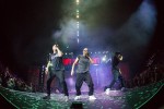 So fängt 2017 schon mal gut an: Smudo, Deejot Hausmarke, Thomas D und And.Ypsilon live., Köln, Lanxess Arena, 2017 | © laut.de (Fotograf: Rainer Keuenhof)