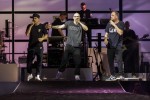 So fängt 2017 schon mal gut an: Smudo, Deejot Hausmarke, Thomas D und And.Ypsilon live., Köln, Lanxess Arena, 2017 | © laut.de (Fotograf: Rainer Keuenhof)