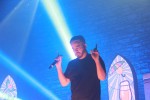 Mit Yassin on stage: Und dann schauten Nico von K.I.Z und Mädness &amp; Döll auch noch vorbei., Berlin, Kesselhaus, 2017 | © laut.de (Fotograf: Alexander Austel)