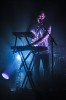 Ein Stück Island in der Domstadt: Ásgeir trotzt der Hitze., Köln, Luxor, 2017 | © laut.de (Fotograf: Alex Klug)