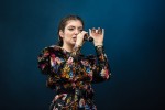 Die Neuseeländerin beim Doppelfestival., Southside, 2017 | © laut.de (Fotograf: Bjørn Jansen)