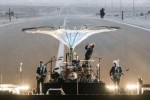 30 Jahre "Joshua Tree": Die irischen Superstars beim einzigen Stopp der Welttour in Deutschland., Berlin, Olympiastadion, 2017 | © laut.de (Fotograf: Andreas Koesler)