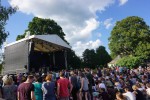 Element Of Crime, Notwist und Annenmaykantereit als Ersatz für die erkrankte Judith Holofernes: So war das Heimspiel Knyphausen 2017., Heimspiel Knyphausen, 2017 | © laut.de (Fotograf: Simon Langemann)