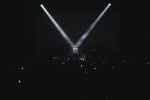 Die Belgier zelebrieren ihre "Mass VI"-Releaseshow – mit Kunstausstellung und Körperritual., Brüssel, Ancienne Belgique, 2017 | © laut.de (Fotograf: Alex Klug)