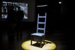 Die Belgier zelebrieren ihre "Mass VI"-Releaseshow – mit Kunstausstellung und Körperritual., Brüssel, Ancienne Belgique, 2017 | © laut.de (Fotograf: Alex Klug)