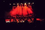 Große Location, großes Kino. Godspeed You! Black Emperor errichten ihre "Luciferian Towers"., Brüssel, Forest National, 2017 | © laut.de (Fotograf: Alex Klug)