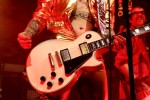 Die Engländer halten mit "Pinewood Smile" die Glam-Fahne hoch., Berlin, Columbia Theater, 2017 | © laut.de (Fotograf: Manuel Berger)