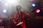 Die Engländer halten mit "Pinewood Smile" die Glam-Fahne hoch., Berlin, Columbia Theater, 2017 | © laut.de (Fotograf: Manuel Berger)