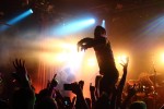Spontan errichtetes Crowdsurfer-Paradies an der Spree., Lido Berlin, 2018 | © laut.de (Fotograf: Manuel Berger)