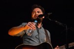 Mike Rosenberg allein, akustik und mit "Runaway"., Passenger im Astra Kulturhaus, Berlin | © laut.de (Fotograf: Manuel Berger)