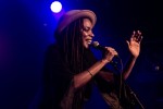 Akua Naru feiert "The Blackest Joy": "Joy as a political act. A form of resistance.", Berlin, SO36, 2018 | © laut.de (Fotograf: Manuel Berger)