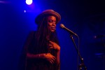 Akua Naru feiert "The Blackest Joy": "Joy as a political act. A form of resistance.", Berlin, SO36, 2018 | © laut.de (Fotograf: Manuel Berger)