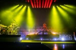 Zwei Mann on stage und die Arena voll., Mercedes-Benz Arena, Berlin, 2019 | © laut.de (Fotograf: Rainer Keuenhof)