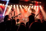 Noch nicht volljährig, aber schon Profis in Sachen Moshpit-Anheizen., Berlin, Musik und Frieden, 2019 | © Manuel Berger (Fotograf: Manuel Berger)