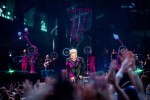 'Get The Party Started' - und 60.000 schauten zu!, Olympiastadion Berlin, 2019 | © laut.de (Fotograf: Rainer Keuenhof)