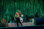Das bisschen Regen ... Iggy Pop in Hochform., Lörrach, Stimmen-Festival, 2019 | © laut.de (Fotograf: Simon Langemann)