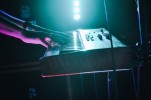 Die Power des Mathcore im Nacken: Die Briten mit einer kunterbunten Show im Kölner MTC., MTC, Köln, 2019 | © laut.de (Fotograf: Alex Klug)
