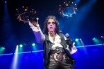 Bach den Gigs mit The Hollywood Vampires zurück auf "Ol’ Black Eyes Is Back"-Tour., Berlin, Max-Schmeling-Halle, 2019 | © laut.de (Fotograf: Rainer Keuenhof)