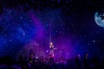 Beim Konzert wurde auch für eine DVD gefilmt - mit am Start: Bonnie Tyler und Schwester Sarah Zucker., Berlin, Mercedes-Benz Arena, 2019 | © laut.de (Fotograf: Rainer Keuenhof)