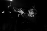 Die vierte Auflage des speziellen Festivals mit Element Of Crime, Fünf Sterne Deluxe u.a., Düsseldorf, zakk, 2019 | © laut.de (Fotograf: Alex Klug)