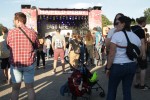 Endlich wieder Festival, endlich wieder Maifeld Derby. Und die Sonne brennt aufs Maimarkt-Gelände., Maifeld Derby, 2022 | © laut.de (Fotograf: Rinko Heidrich)