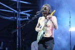 Schönstes Sommerwetter, rappelvoll und Feuer schon beim zweiten Track: Biffy Clyro ließen den Schweiß im Hamburger Stadtpark strömen., Hamburg, Stadtpark, 2022 | © laut.de (Fotograf: Björn Buddenbohm)