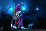 Schönstes Sommerwetter, rappelvoll und Feuer schon beim zweiten Track: Biffy Clyro ließen den Schweiß im Hamburger Stadtpark strömen., Hamburg, Stadtpark, 2022 | © laut.de (Fotograf: Björn Buddenbohm)