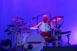 Schönstes Sommerwetter, rappelvoll und Feuer schon beim zweiten Track: Biffy Clyro ließen den Schweiß im Hamburger Stadtpark strömen., Hamburg, Stadtpark, 2022 | © laut.de (Fotograf: Björn Buddenbohm)