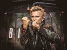 Rebel Yell! Billy Idol mit dem aktuellen Album "The Roadside" auf Tourstopp in Bayerns Hauptstadt., München, Olympiahalle, 2022 | © laut.de (Fotograf: Jasmin Lauinger)